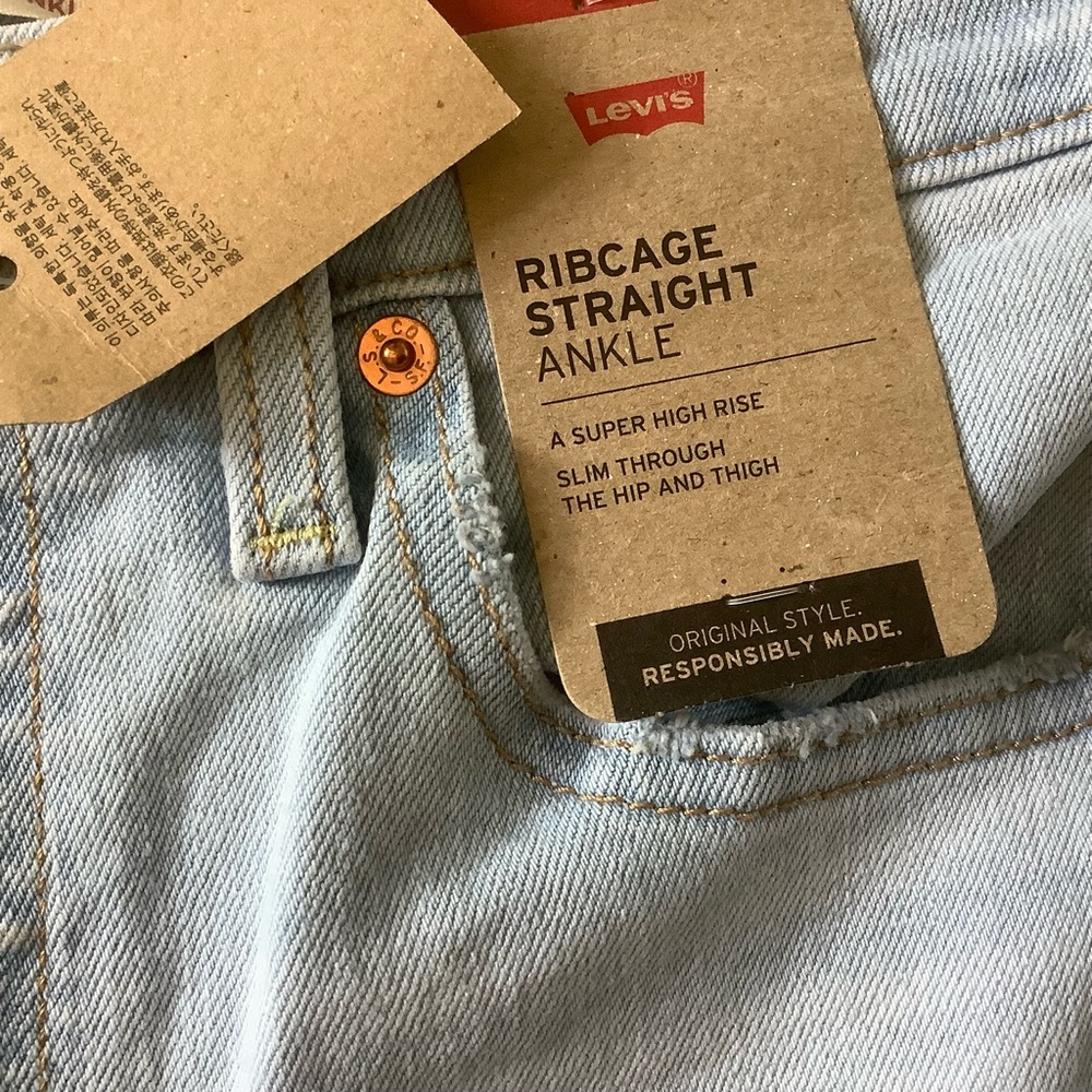 Levi’s Premium ribcage straight super high rise ankle jeans button fly size 25 - Picture 13 of 16